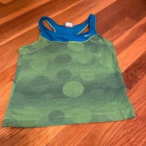 Nike Women’s racerbank tank